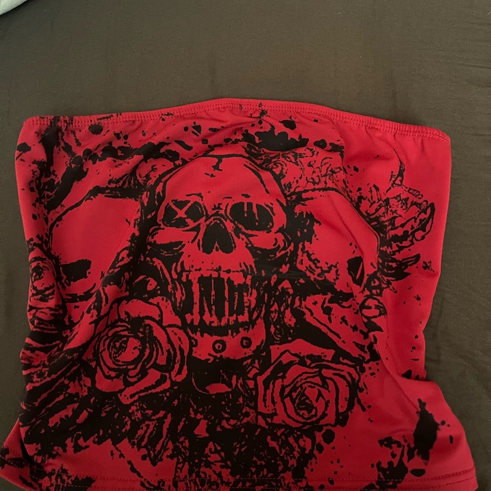 SHEIN Red Skull Graphic Tank Top